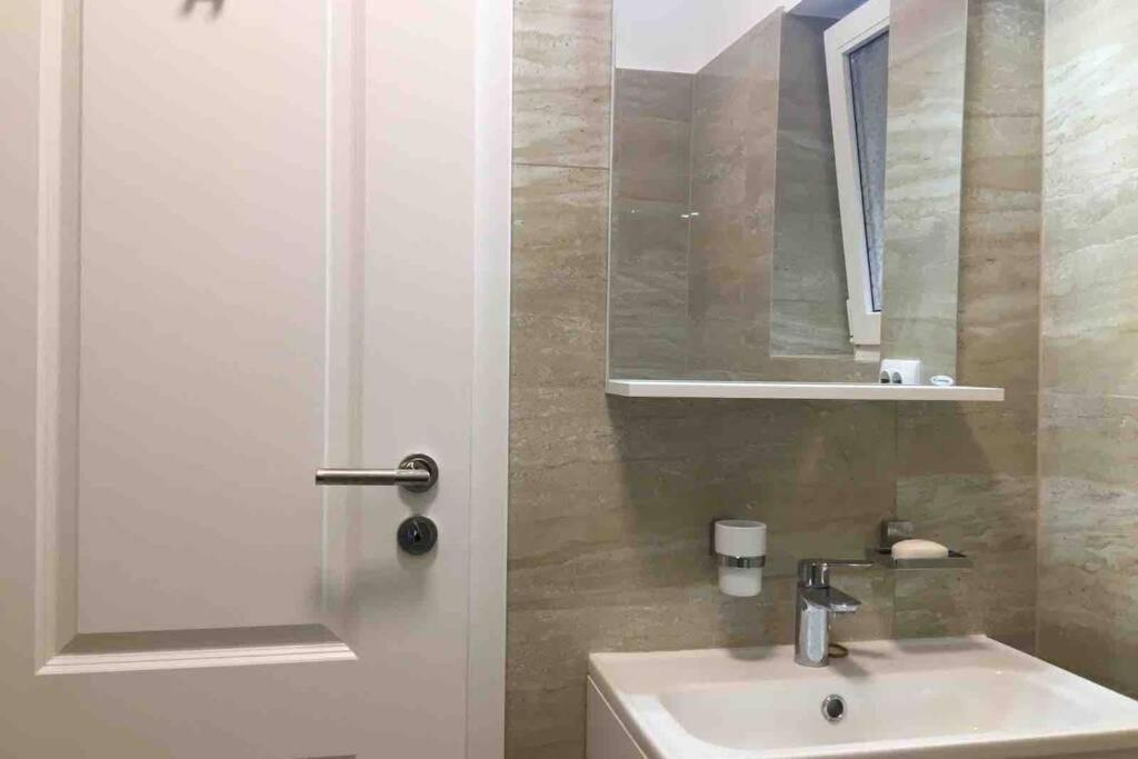 Magheru Cozy New Apartament 2 Rooms Βουκουρέστι Εξωτερικό φωτογραφία